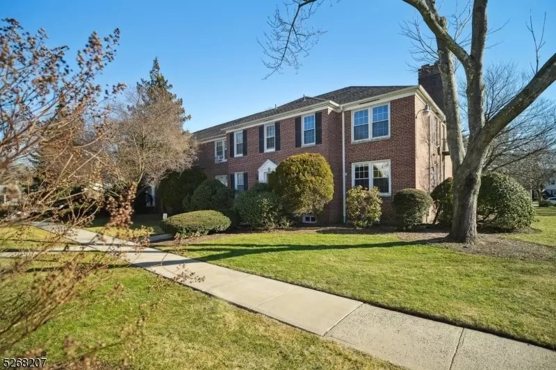 101 Gates Ave E3 E3, Montclair, NJ 07042 18 Photos Movoto