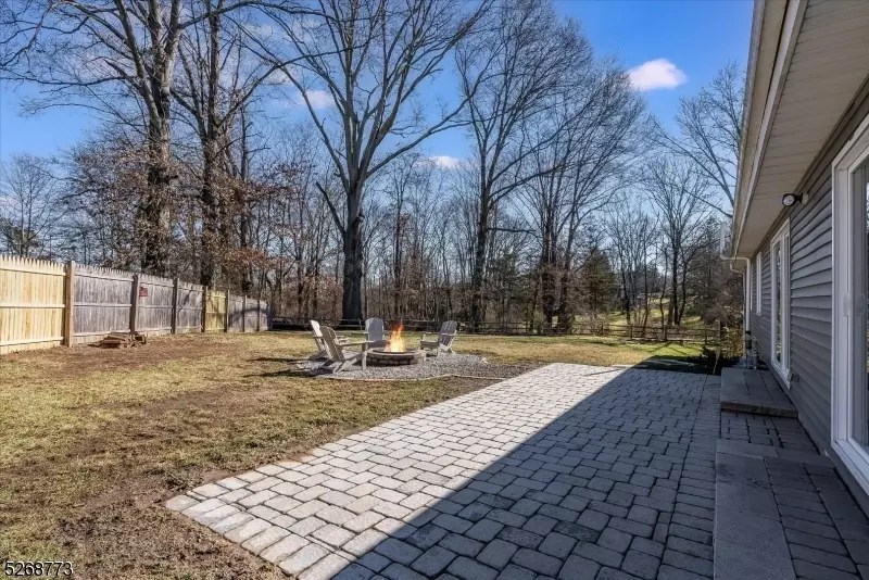 80 Old Stonehouse Dr, Bedminster, NJ 07921 26 Photos Movoto