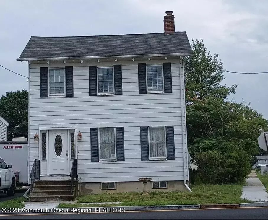 47 Church St, Allentown, NJ 08501 1 photo Movoto