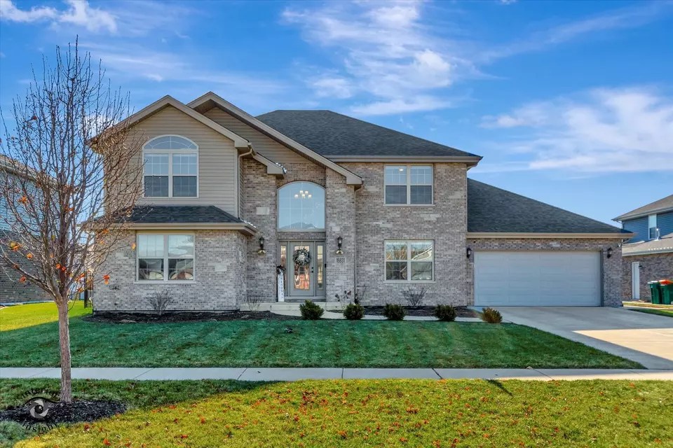 15931 Iroquois Dr, Manhattan, IL 60442 37 Photos Movoto