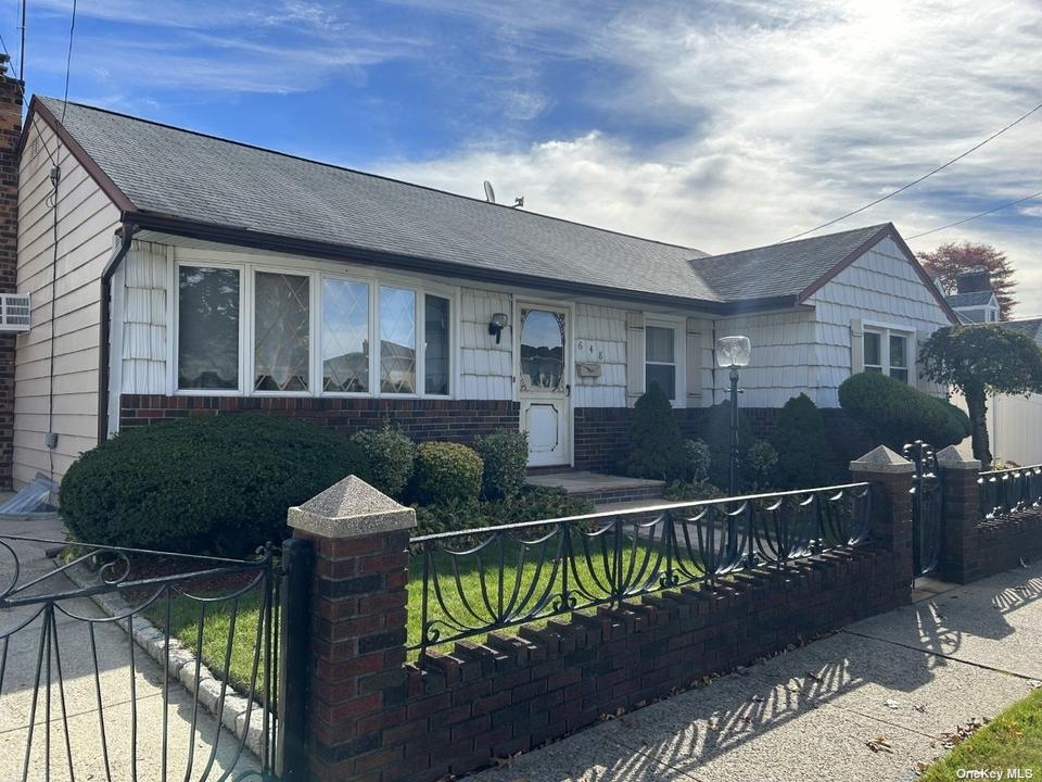 648 Stewart Ave, Bethpage, NY 11714 3 Photos MLS 3440071 Movoto