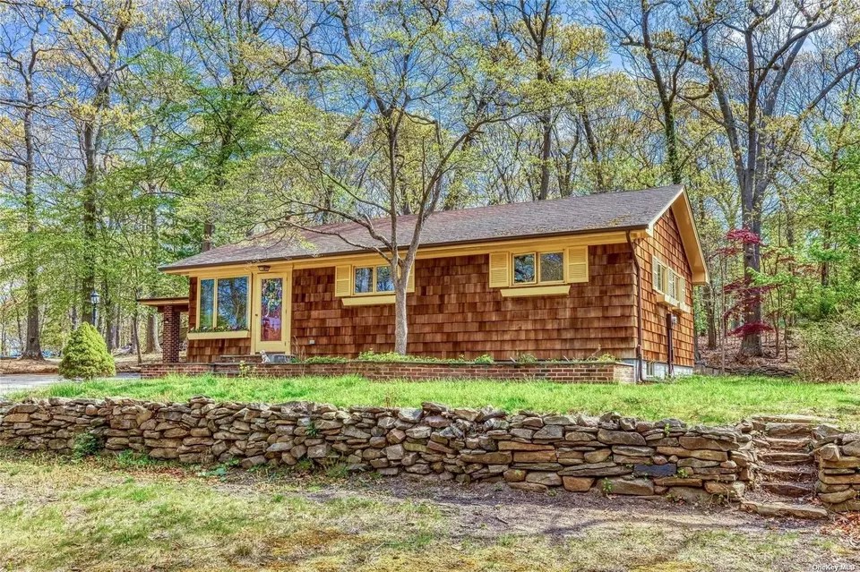 114 Dogwood Dr, Wading River, NY 11792 32 Photos Movoto