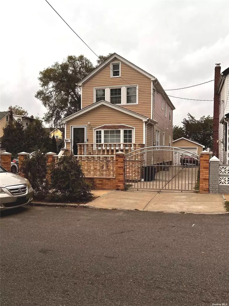 12144 Lucas St, Springfield Gardens, NY 11413 1 photo Movoto