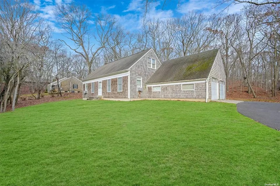 58 Farm Rd N, Wading River, NY 11792 23 Photos Movoto