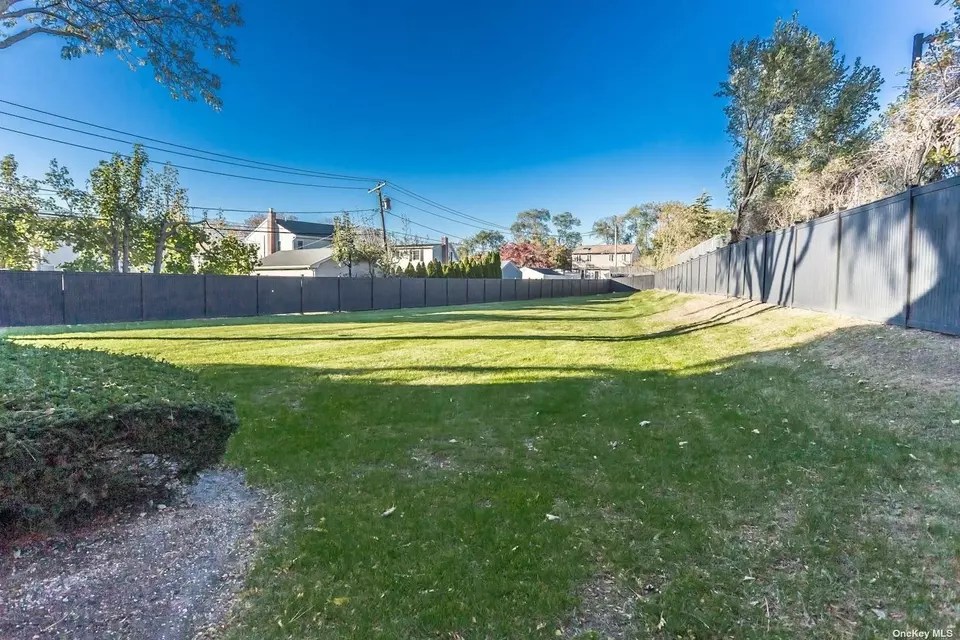 337 Hicksville Rd 9, Bethpage, NY 11714 12 Photos Movoto