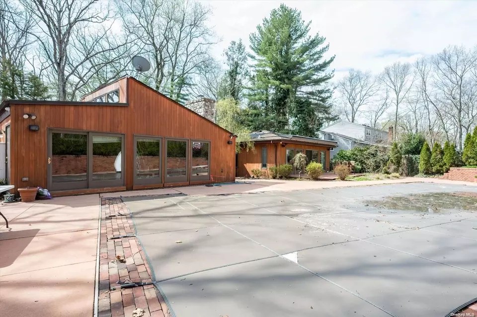 16 Wyandanch Blvd, Smithtown, NY 11787 15 Photos Movoto