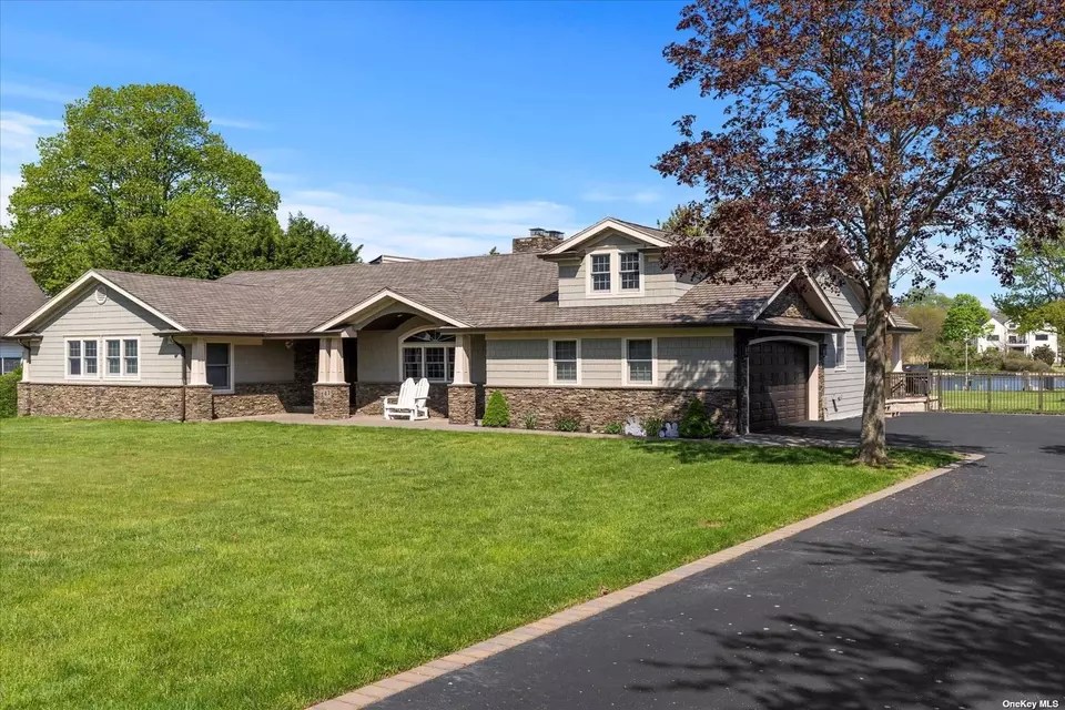 241 Willetts Ln, West Islip, NY 11795 31 Photos Movoto