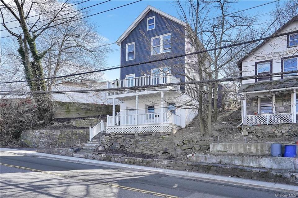 128 Croton Ave, Ossining, NY 10562 1 photo MLS 6015048 Movoto