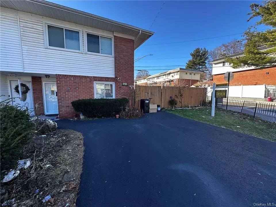 59 Kennedy Dr, West Haverstraw, NY 10993 24 Photos Movoto