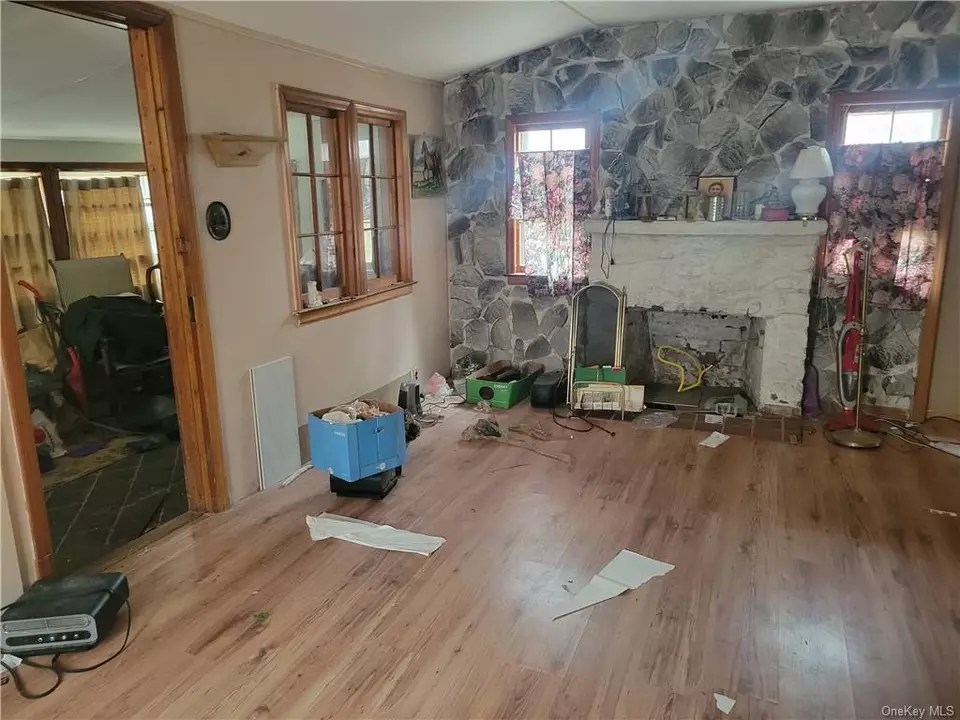 13 Pioneer Trl, Monroe, NY 10950 5 Photos Movoto