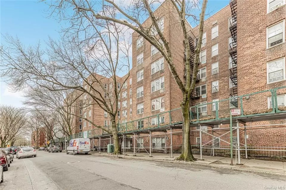 2385 Barker Ave 4J, Bronx, NY 10467 30 Photos Movoto