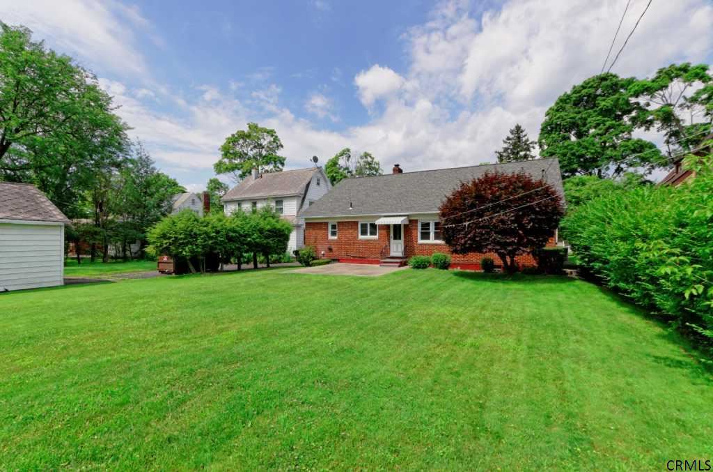 1746 Randolph Rd, Schenectady, NY 12308 MLS 201413124