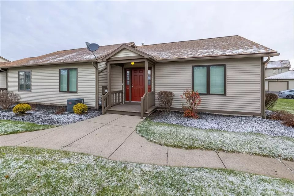 56 Harrier Cir, Rochester, NY 14623 26 Photos Movoto