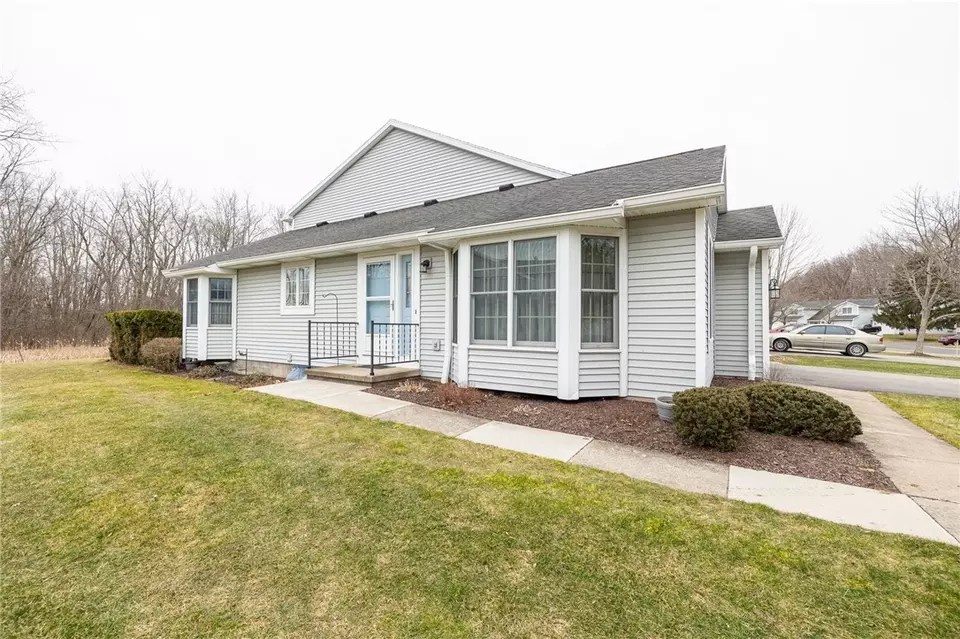 1028 Cane Patch, ster, NY 14580 21 Photos Movoto