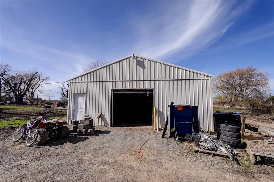 360 Boughton Hill Rd, Honeoye Falls, NY 14472 22 Photos Movoto