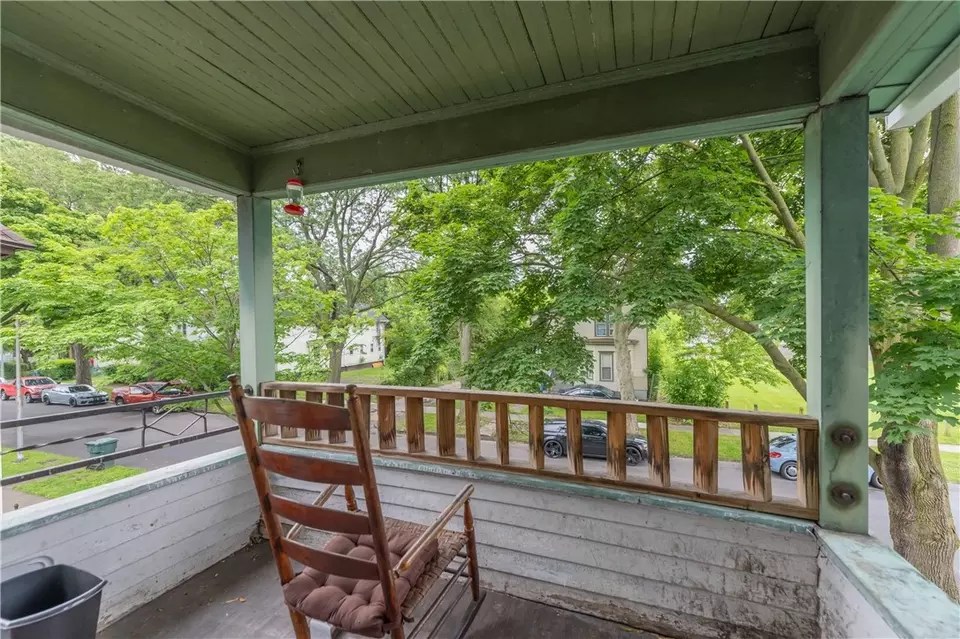 104 Ambrose St, Rochester, NY 14608 37 Photos Movoto