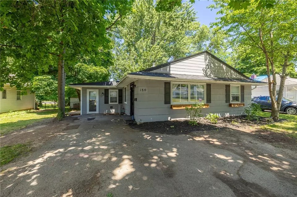 180 English Rd, Greece, NY 14616 22 Photos Movoto