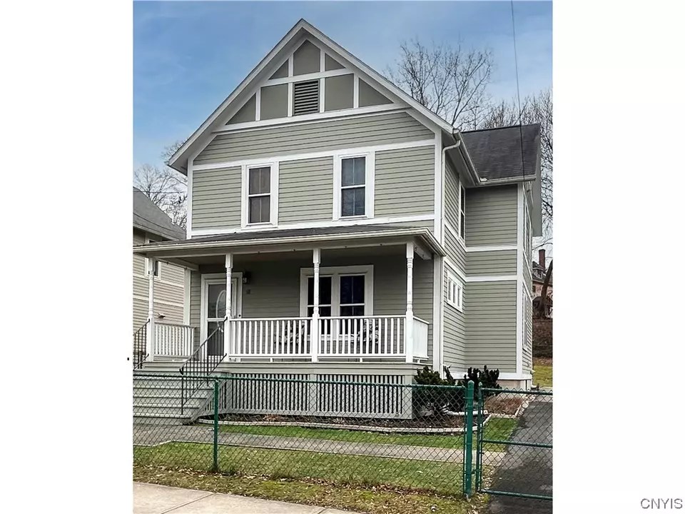 18 Westlake Ave, Auburn, NY 13021 34 Photos Movoto