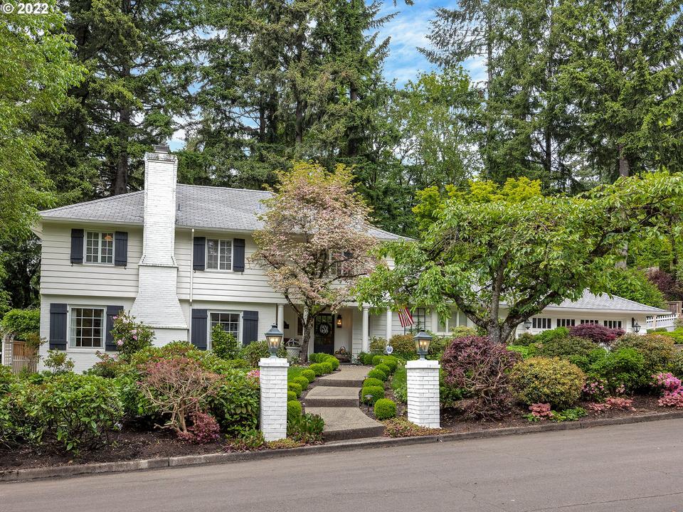 3001 Westview Ct, Lake Oswego, OR 97034 1 photo MLS 22143430 Movoto