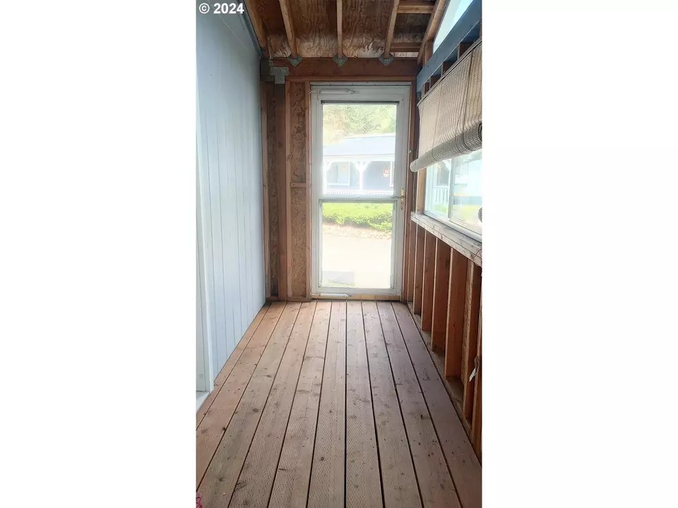 98825 Pleasant Hill Dr 31, Brookings, OR 97415 33 Photos Movoto