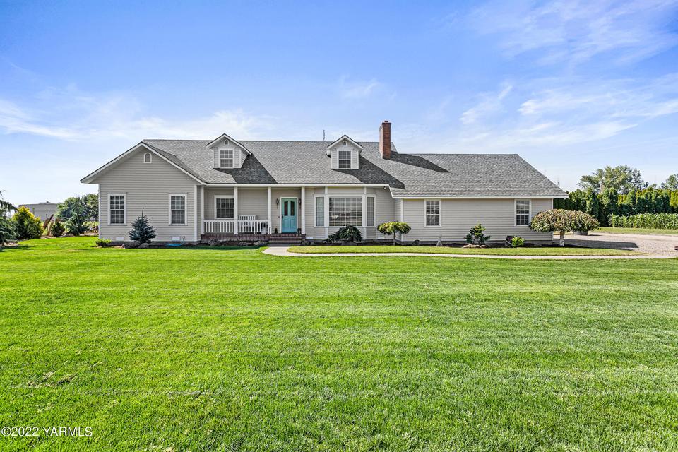 1991 Sheller Rd, Sunnyside, WA 98944 33 Photos MLS 222067 Movoto
