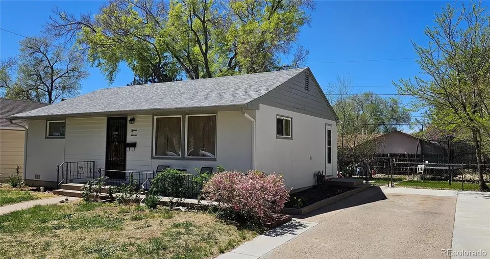 1511 Zuni Rd, Pueblo, CO 81001 13 Photos Movoto