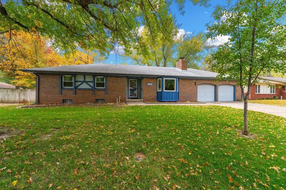 1107 E Post Oak, Derby, KS 67037 36 Photos Movoto