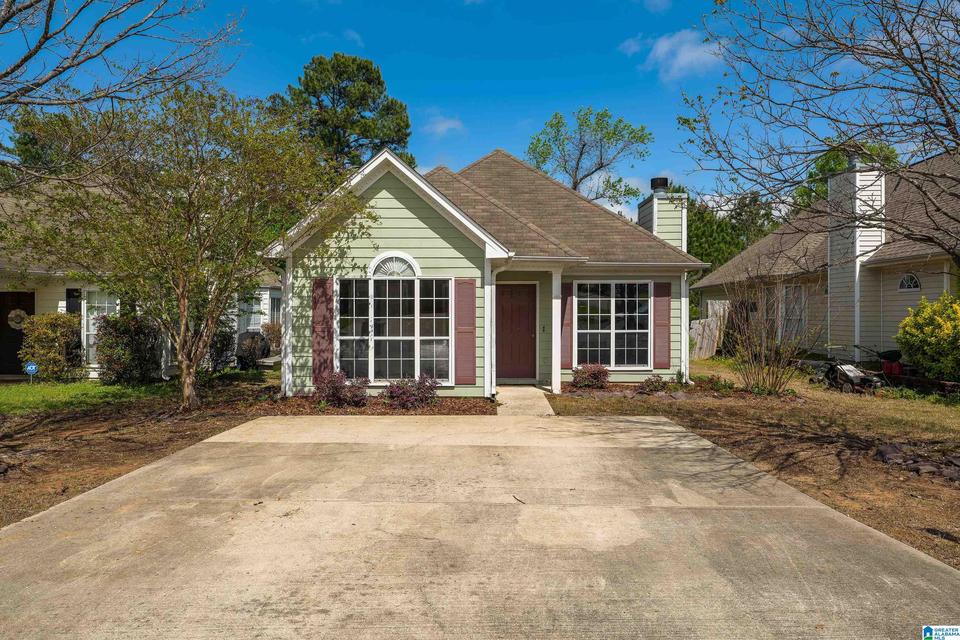 332 Camden Cove Cir, Calera, AL 35040 25 Photos MLS 1317707 Movoto