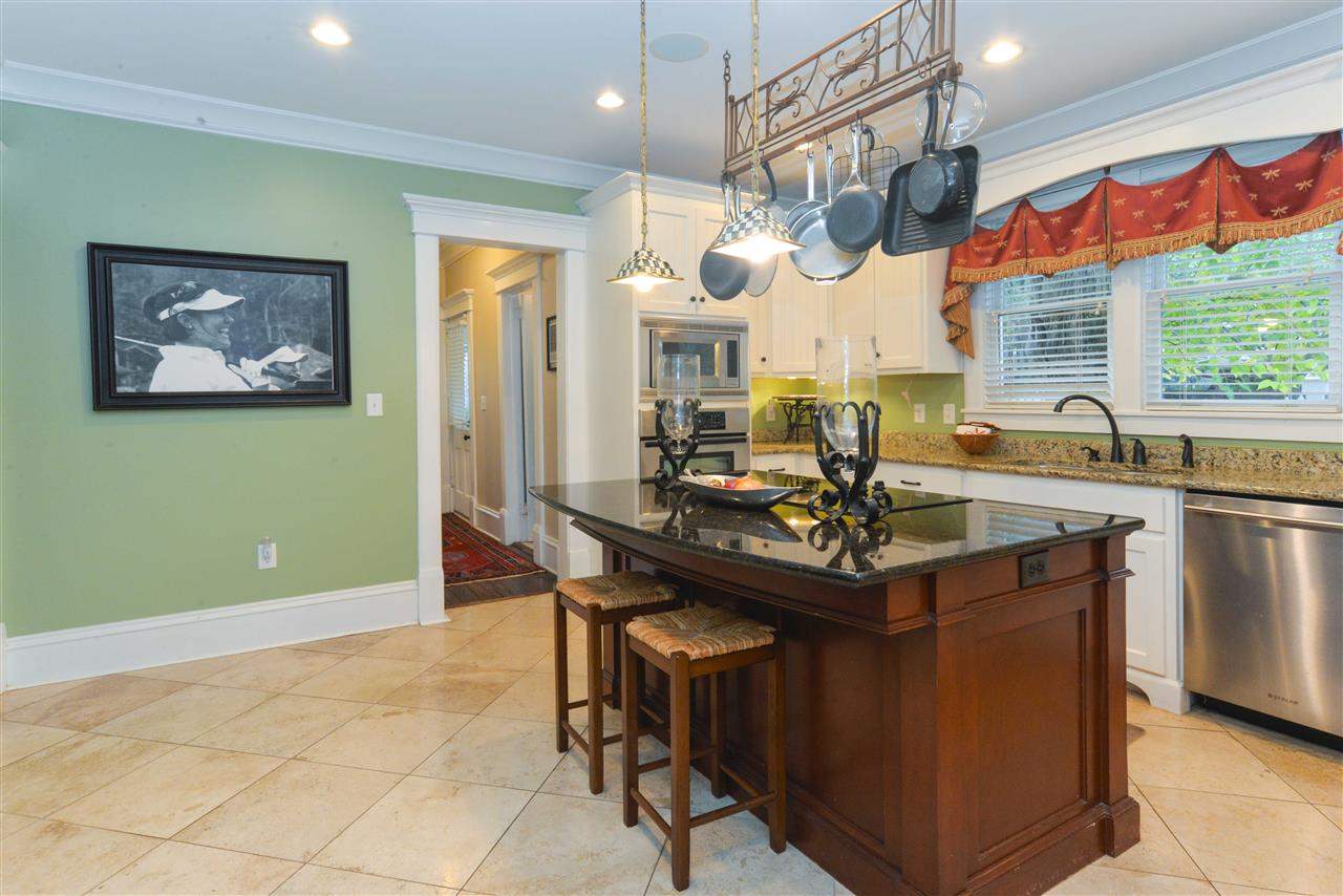 716 Eustis Ave, Huntsville, AL 35801 MLS 1007047