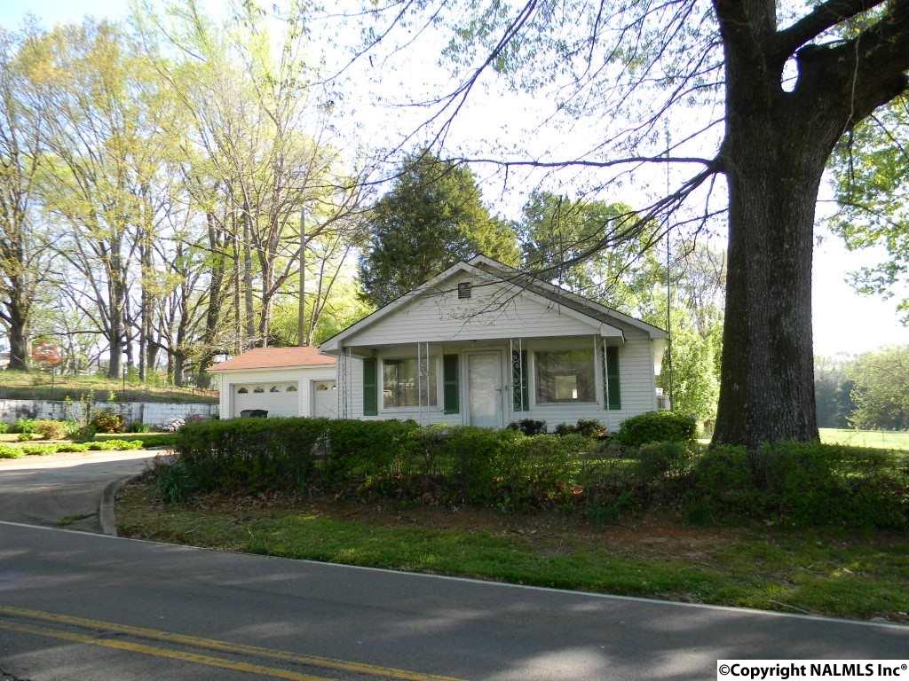 1408 Red Bank Rd, Decatur, AL 35603 MLS 1041620
