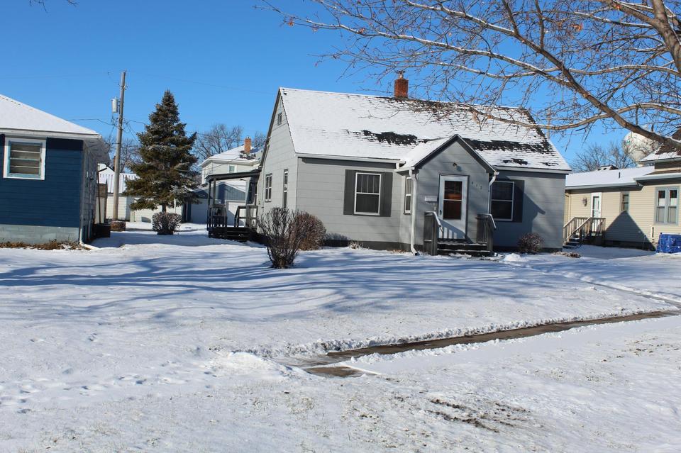 412 S 12th St S, Benson, MN 56215 24 Photos MLS