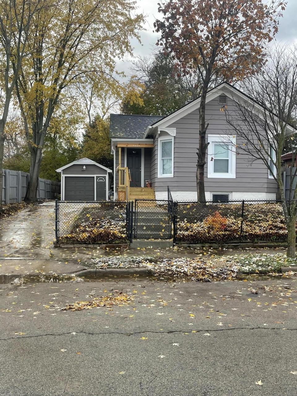 1244 Superior St, Racine, WI 53404 1 photo MLS 1772032 Movoto