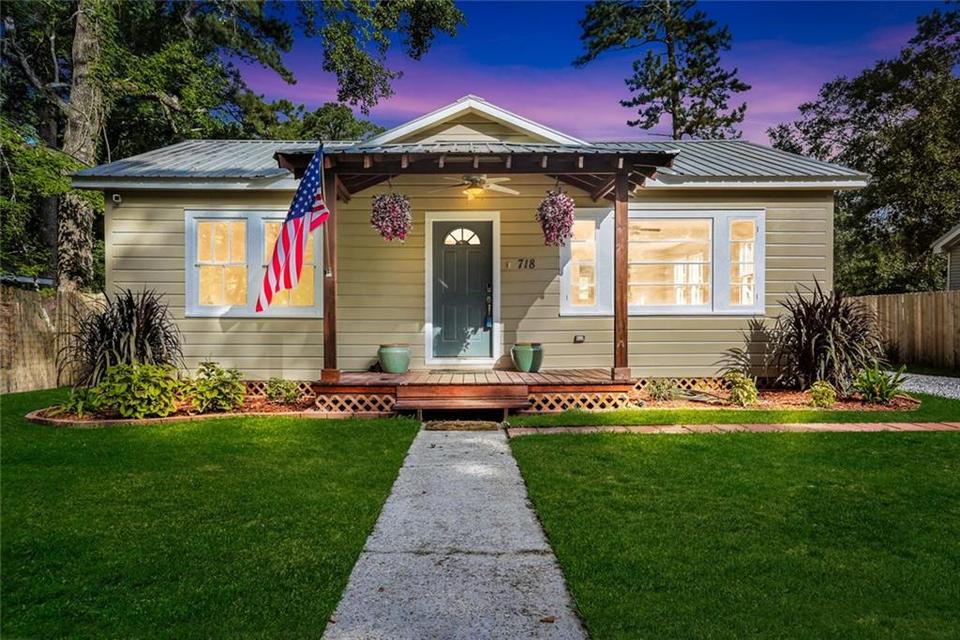 718 Lamarque St, Mandeville, LA 70448 28 Photos MLS 2259653 Movoto