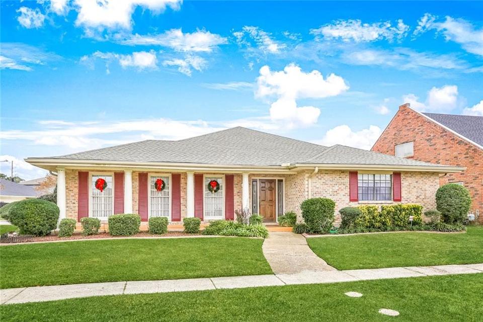 4236 Beaune Dr, Kenner, LA 70065 26 Photos MLS 2324898 Movoto