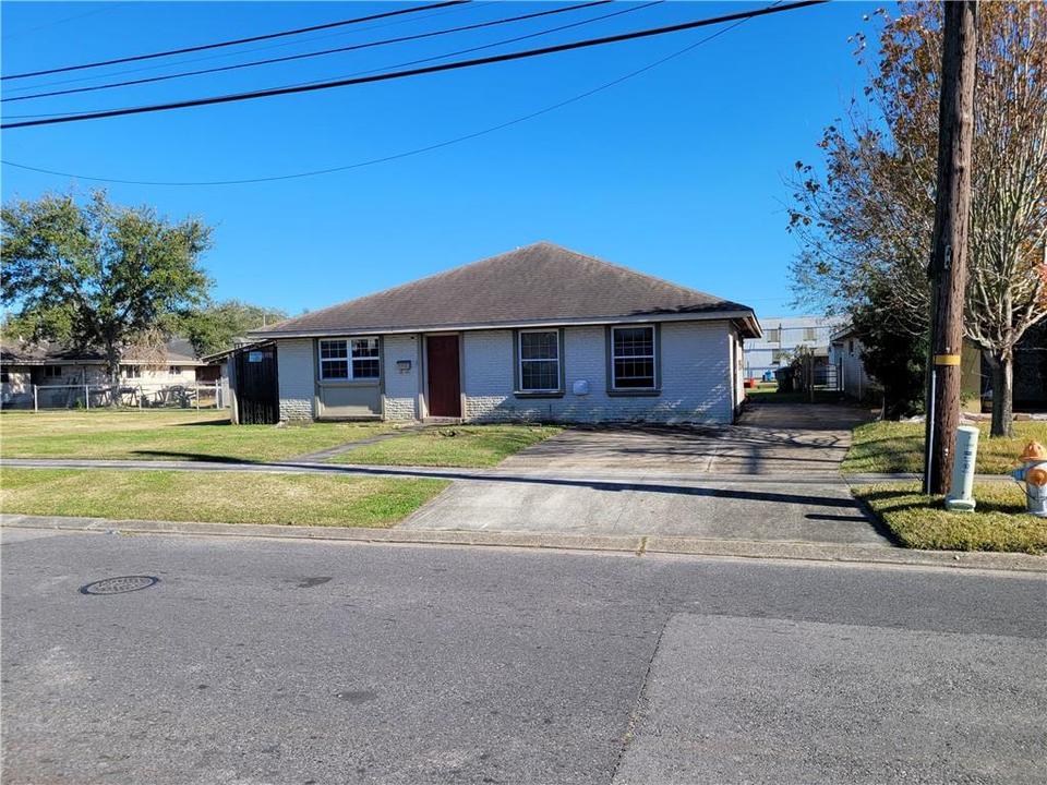 3213 Buffon St, Chalmette, LA 70043 24 Photos MLS 2332345 Movoto