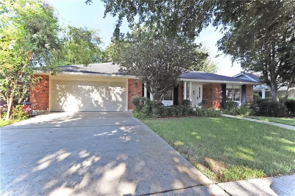 5008 Green Acres Ct, Metairie, LA 70003 18 Photos Movoto