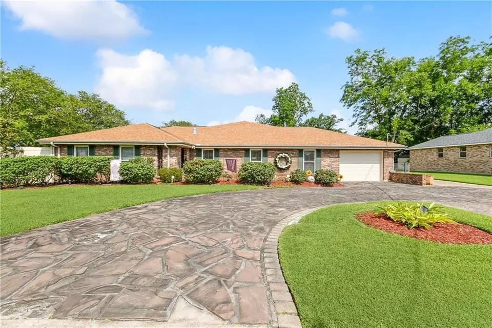 231 Murray Hill Dr, Destrehan, LA 70047 27 Photos Movoto