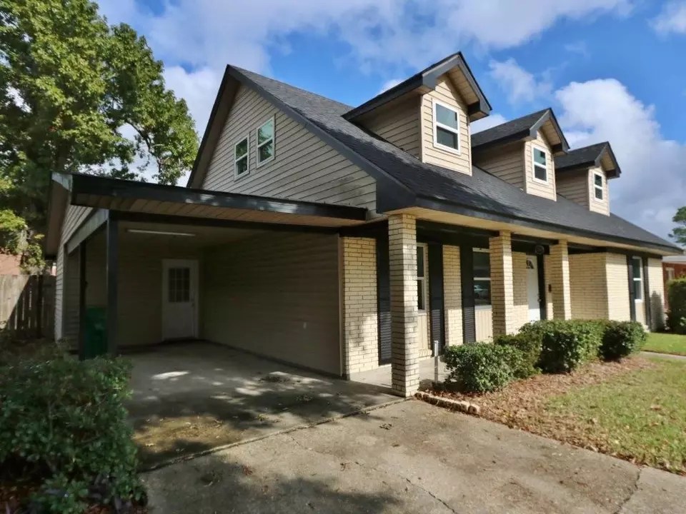 1849 Green Oaks Dr, Gretna, LA 70056 16 Photos Movoto
