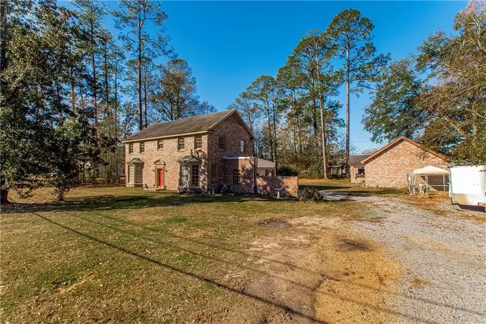 725 N Columbia St, Bogalusa, LA 70427 27 Photos Movoto