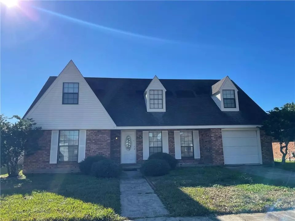 2137 Hampton Dr, Harvey, LA 70058 20 Photos Movoto