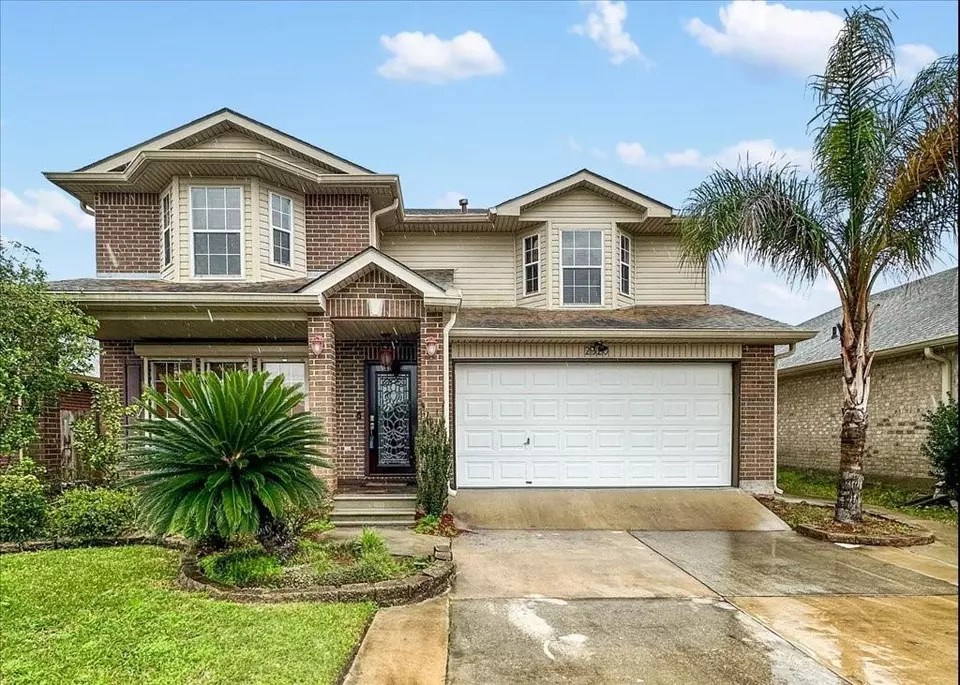 2320 S Village Green St, Harvey, LA 70058 Movoto