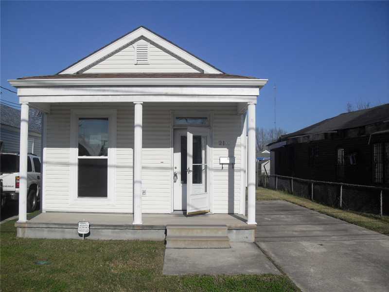2111 Huey P Long Ave, Gretna, LA 70053 Movoto