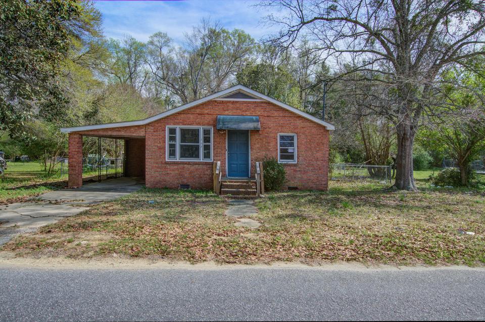 117 Maple St, Saint Stephen, SC 29479 41 Photos MLS 23005237 Movoto