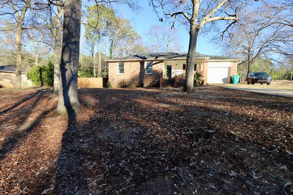 6356 Quimby Rd, Dalzell, SC 29040 Movoto