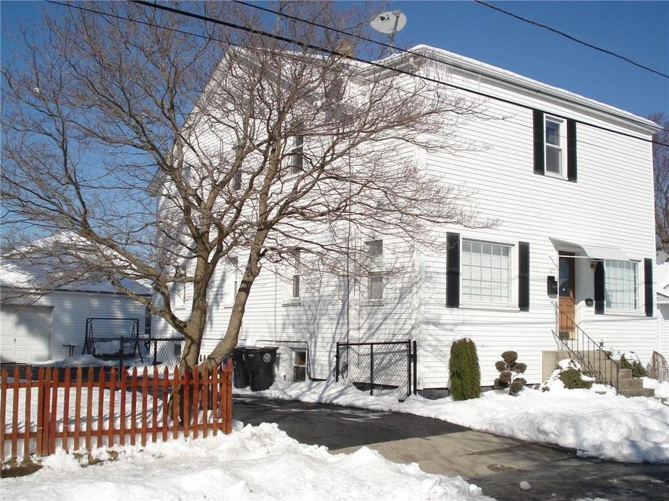 127 Bracken St, Cranston, RI 02920 28 Photos Movoto