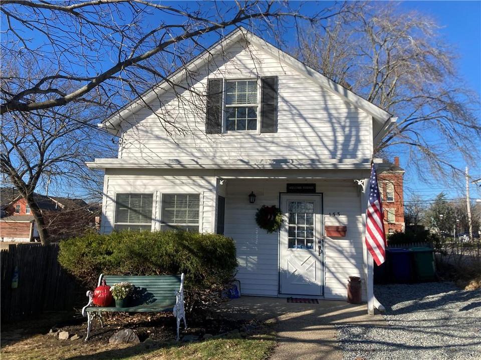 153 College St, Warwick, RI 02886 41 Photos MLS 1300099 Movoto