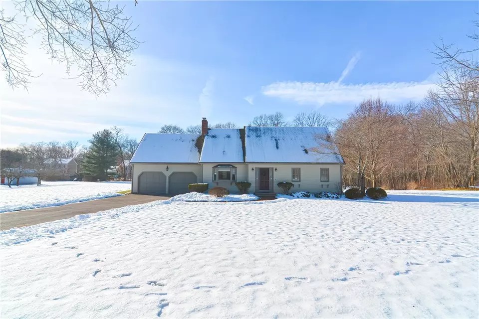 28 Agricultural Ave, Rehoboth, MA 02769 50 Photos Movoto