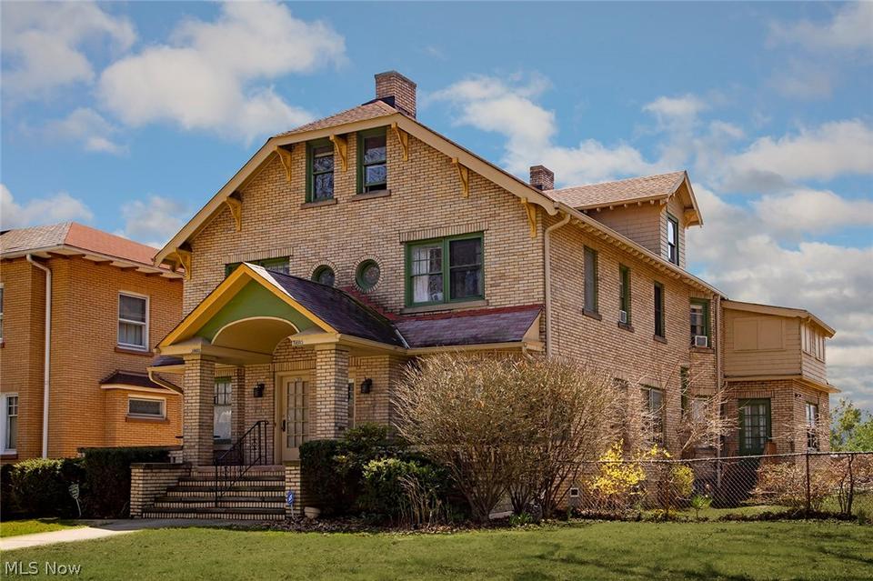 10603 Lake Ave, Cleveland, OH 44102 31 Photos MLS 4364528 Movoto
