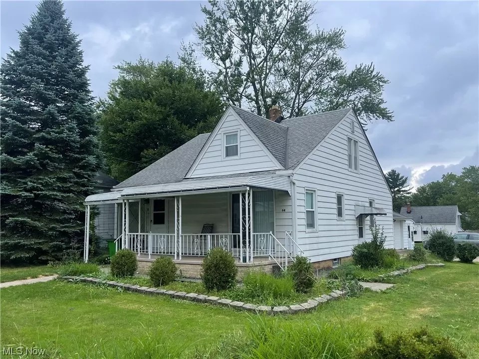 64 Berwyn Dr, Bedford, OH 44146 34 Photos Movoto