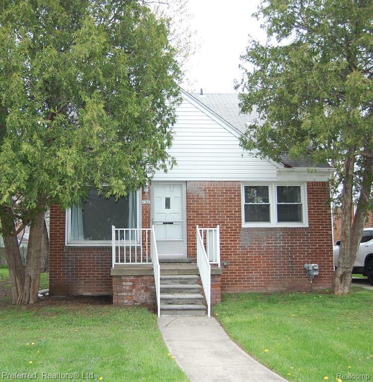 738 11 Mile Rd, Berkley, MI 48072 1 photo MLS 2220035571 Movoto